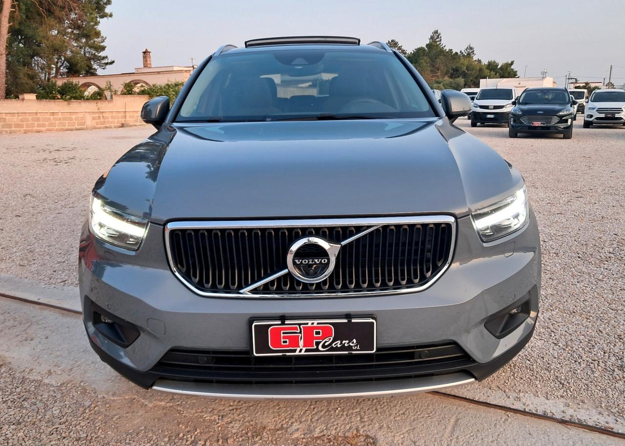 Volvo XC40-2.0-150CV*TETTO*CAM360°*LED*NAVI
