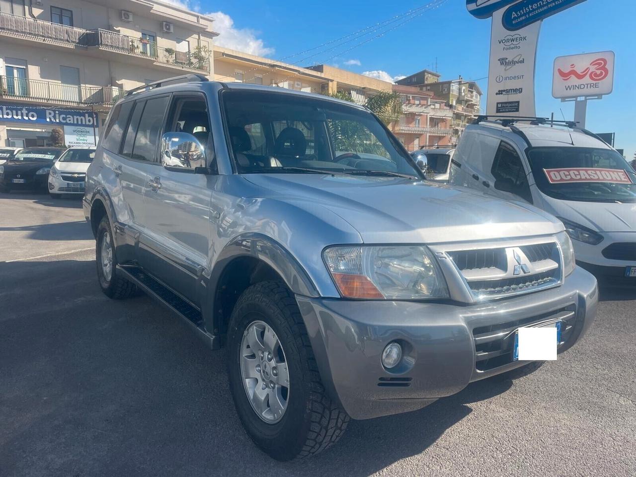 Mitsubishi Pajero 3.2 Td Gancio Traino 7 Posti