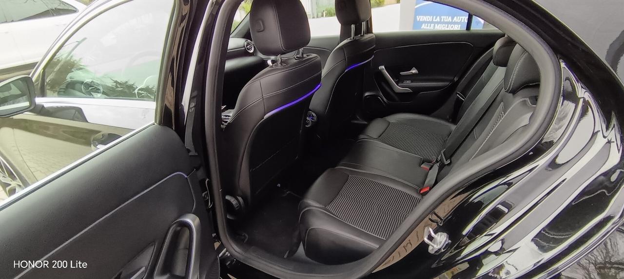 MERCEDES CLASSE A 180 d Sport Extra auto