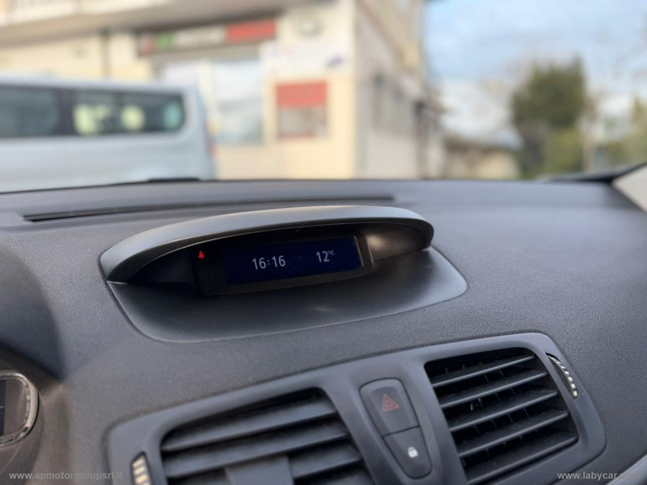 RENAULT Mégane 1.5 dCi 110 CV SporTour DYNAMIQUE