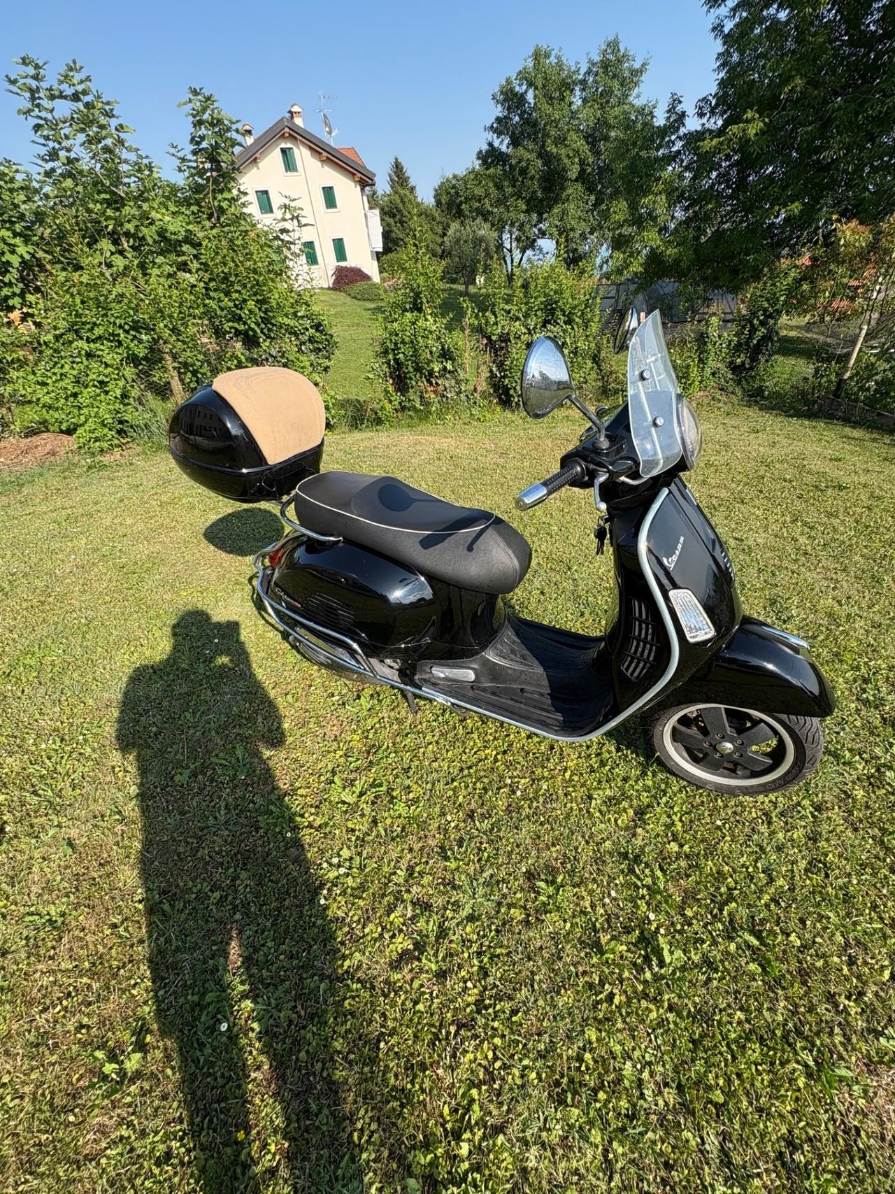 Piaggio Vespa 300 GTS - 2010