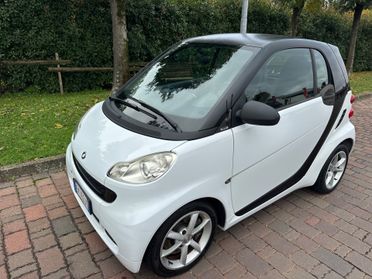 Smart ForTwo 1000 benz 2011