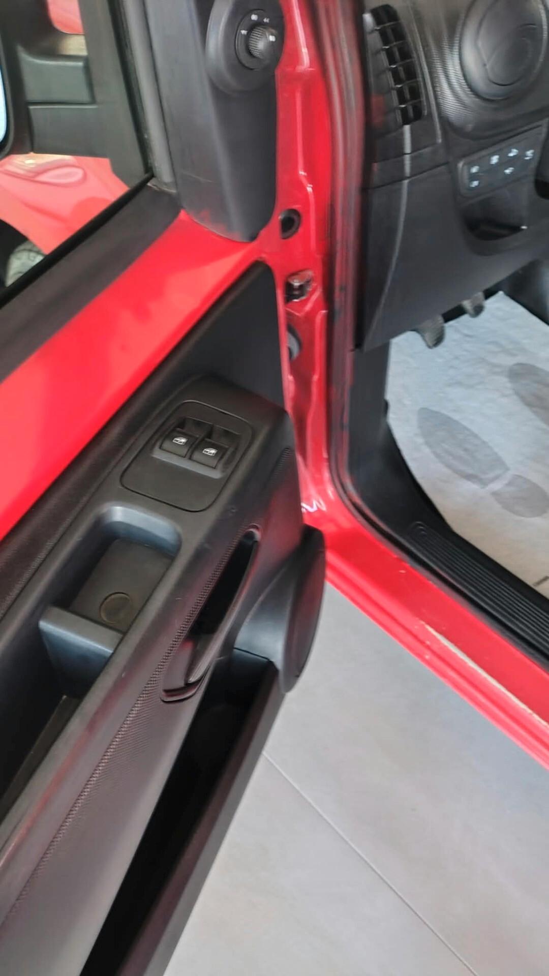 Fiat Fiorino 1.3 MJT 95CV Cargo SX
