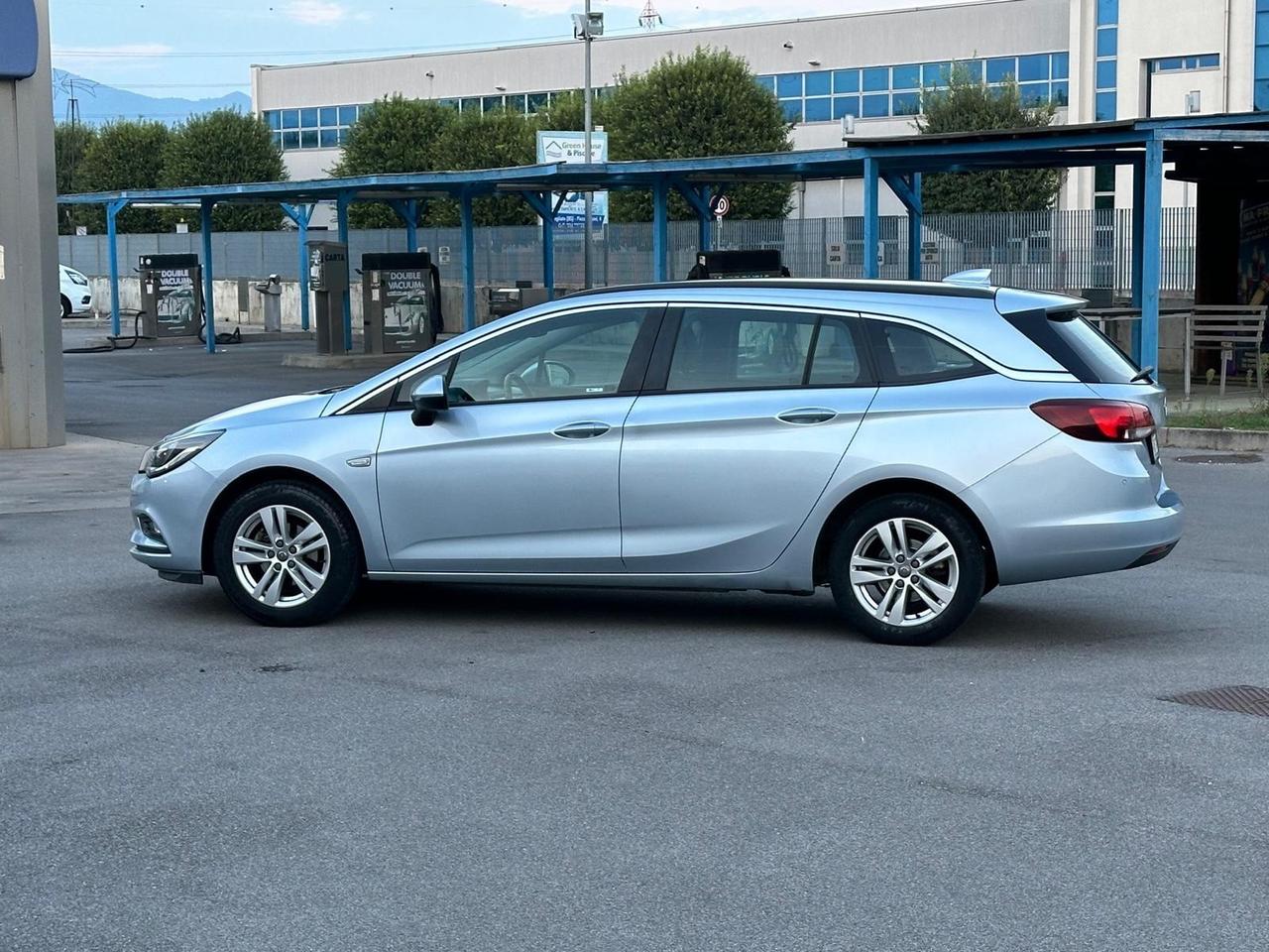 Opel Astra 1.5 Turbo Diesel 130 CV AT8 Edition