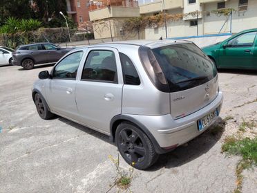 Opel Corsa 1.3 16V CDTI cat 5 porte Enjoy