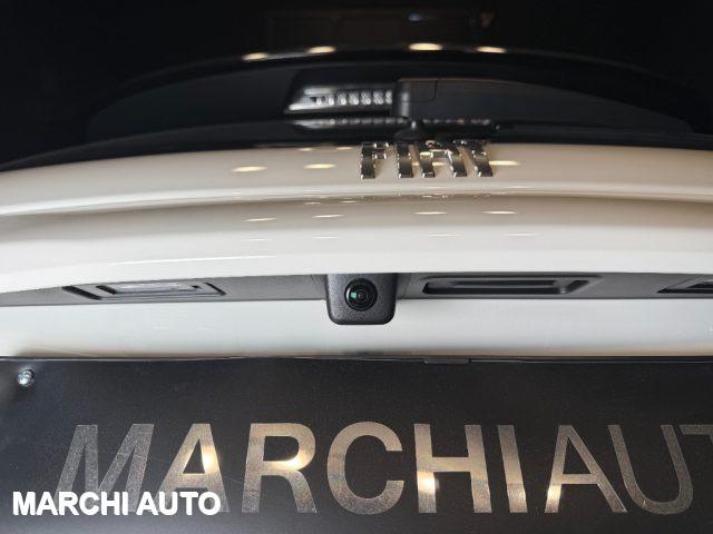 FIAT 600 Hybrid 110 CV DCT MHEV La Prima II