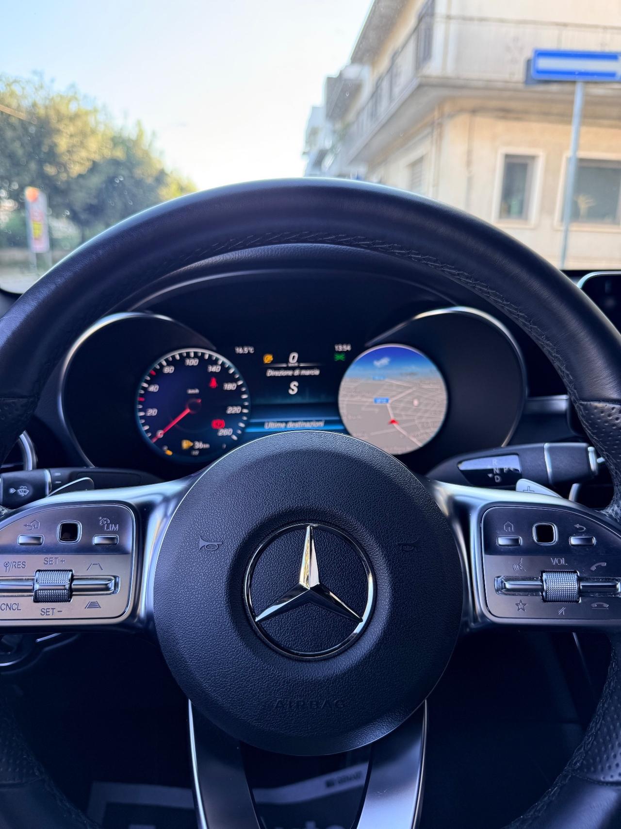 Mercedes-benz GLC 300 Coupe 300d Premium Plus 4matic NAVI,TELECAMERA,APPLE CARPLAY,VIRTUAL COCKPIT,AZIENDALE