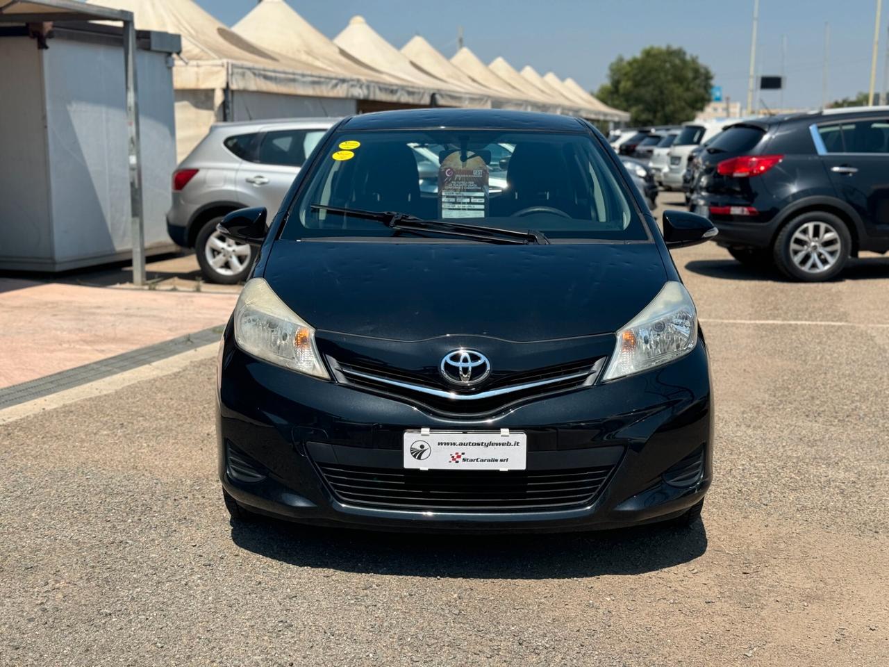 Toyota Yaris 1.0 5 porte Active - NEOPATENTATI 2012