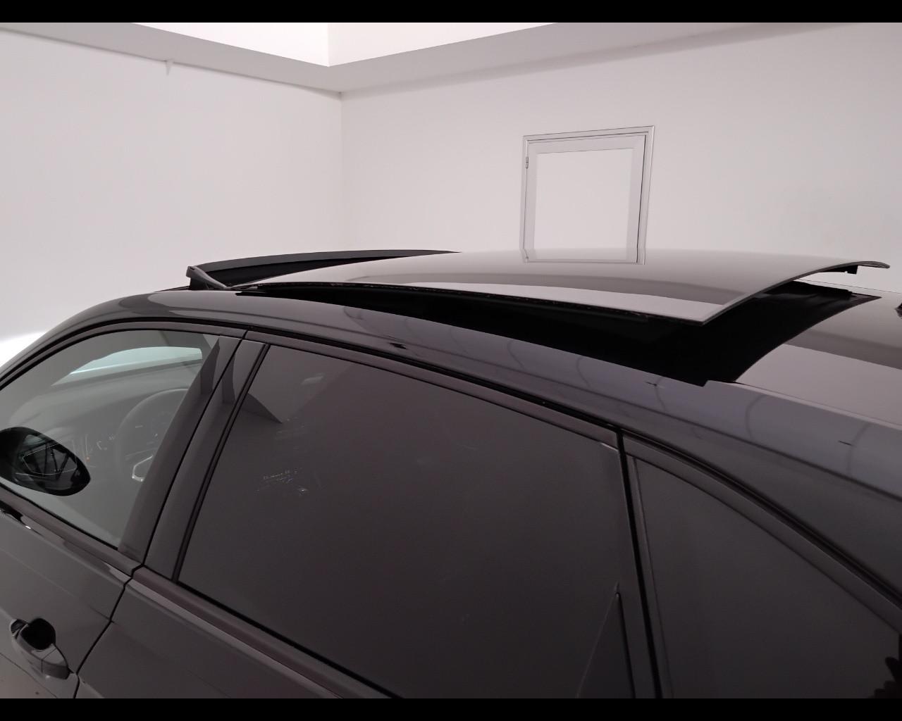 VOLKSWAGEN Taigo - Taigo 1.0 tsi R-Line 115cv dsg