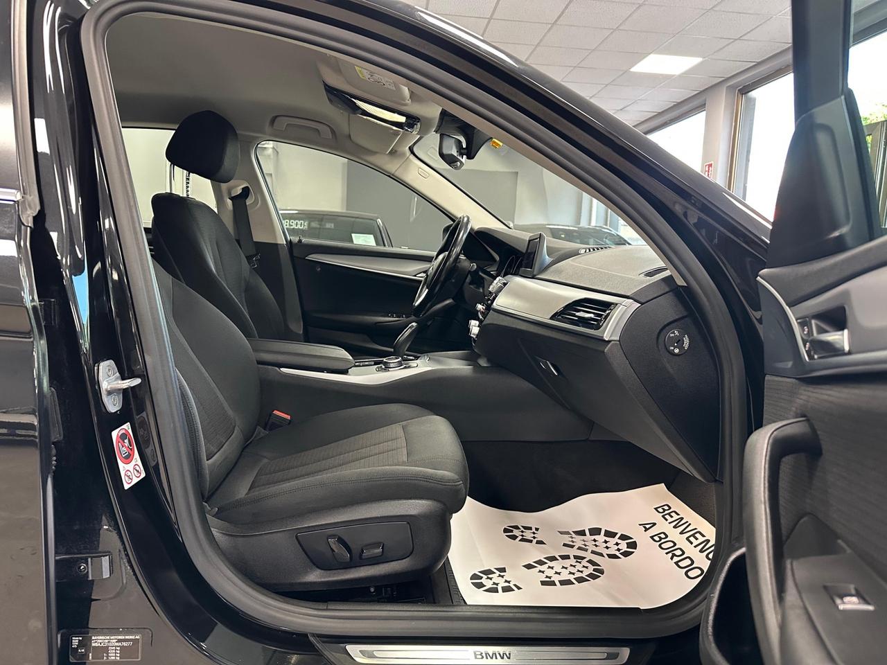 Bmw 520 d 2017 euro 6C tutti tagliandi casa madre