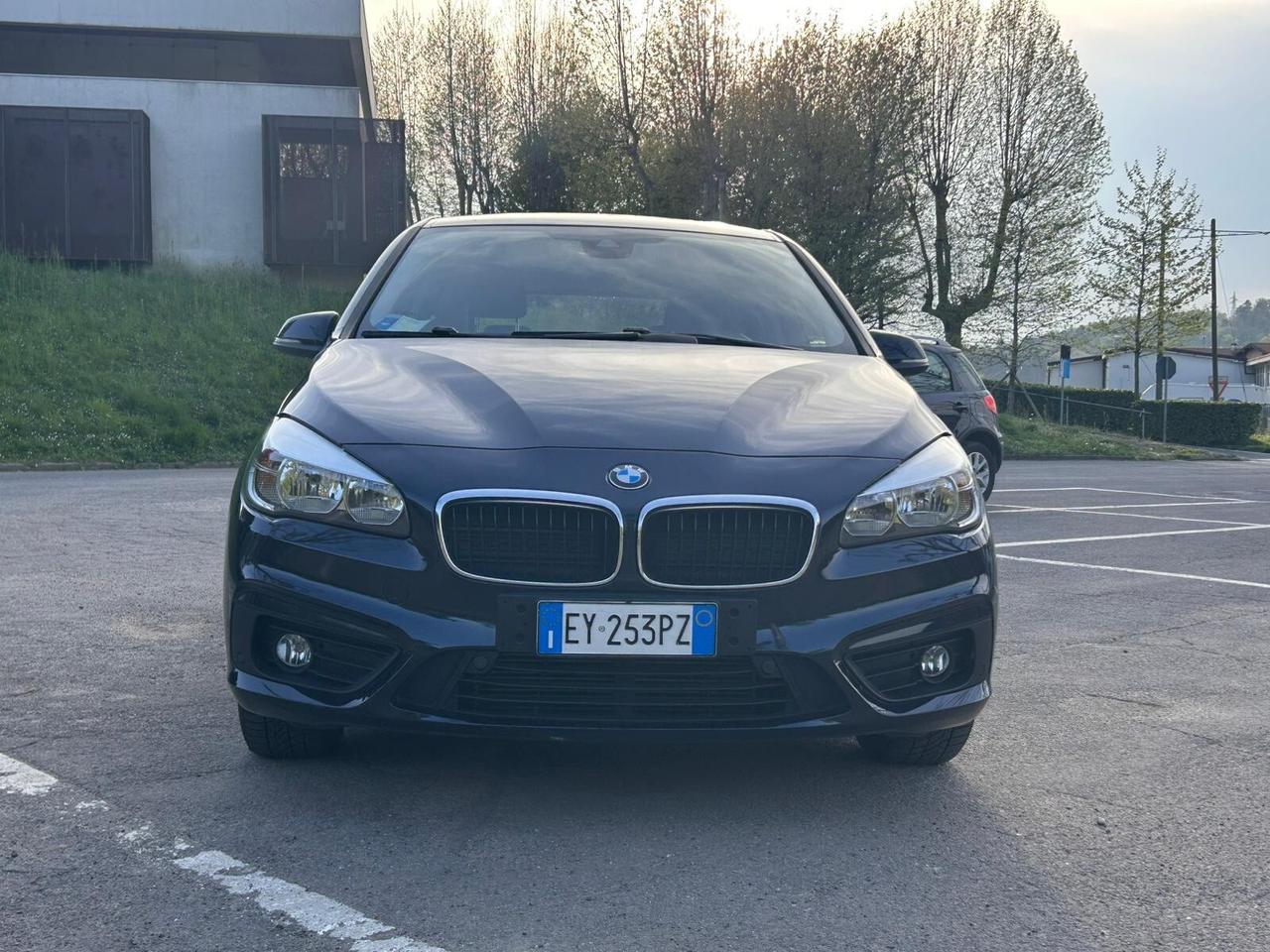 BMW 216d Active Tourer Navi Sensori Cruise Euro6 OK Neopatentati