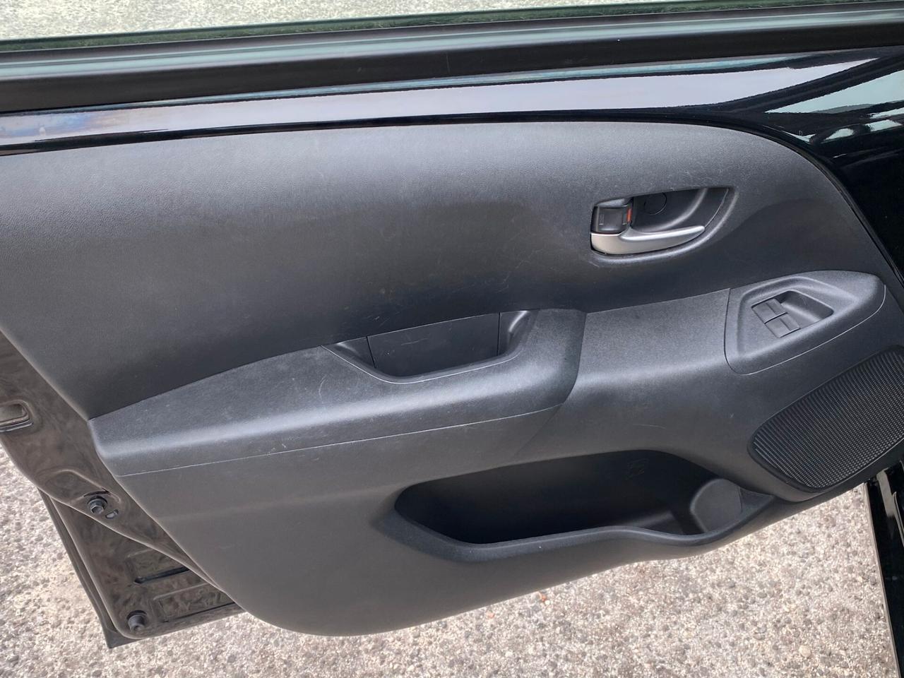 Toyota Aygo Connect 1.0 VVT-i 72 CV 5 porte x-wave