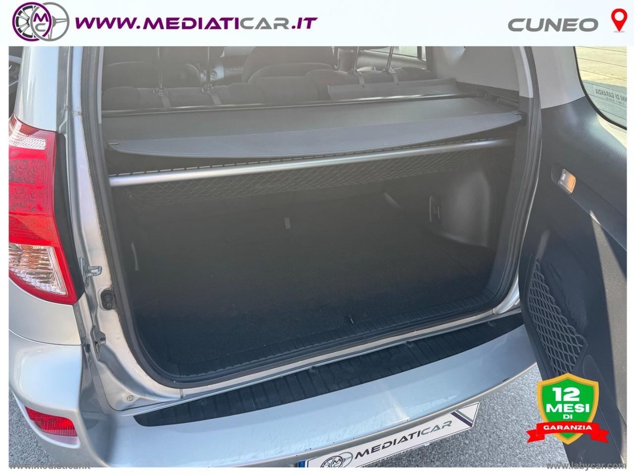 TOYOTA RAV4 2.2 D-4D 136 CV DPF Luxury