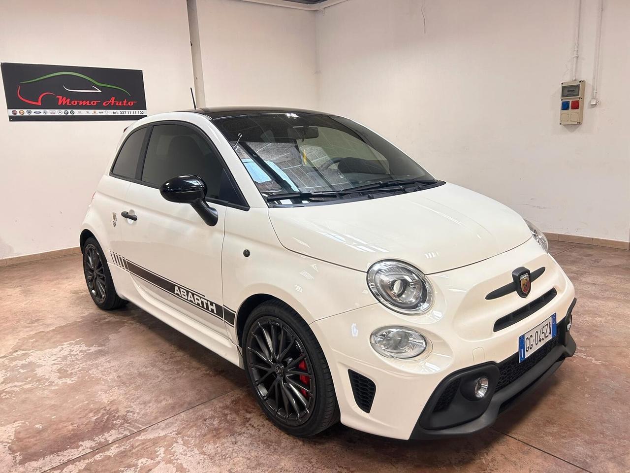 Abarth 695 1.4 Turbo T-Jet 180 CV Esseesse