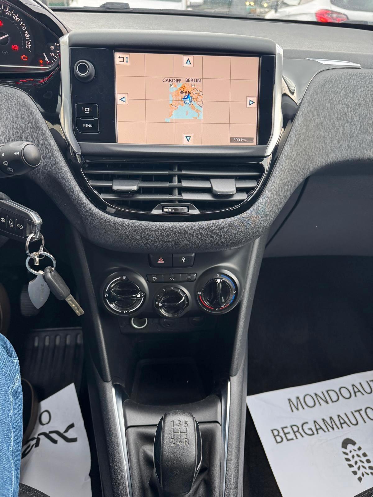 Peugeot 208 1.2 VTi 82 CV 5 porte Access