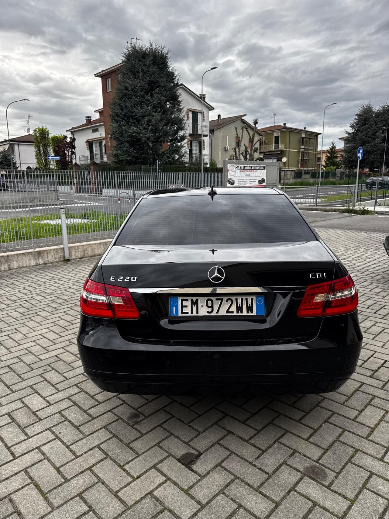 Mercedes-benz E 220 E 220 CDI BlueEFFICIENCY Executive