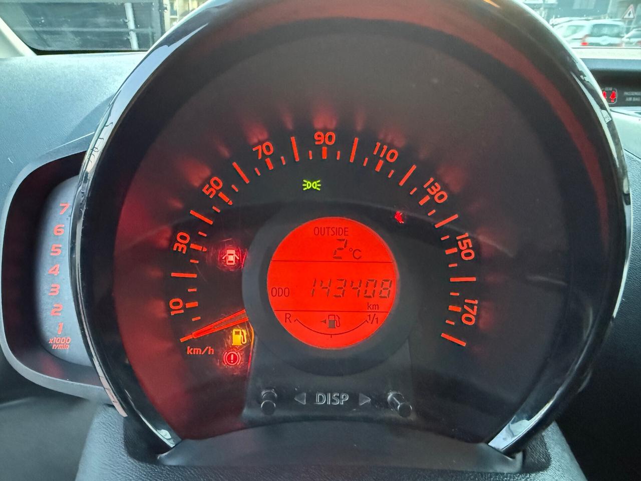 Toyota Aygo 1.0 VVT-i 69 CV 5 porte x-play