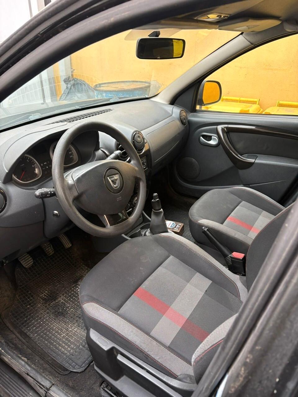 Dacia Duster 1.6 110CV 4x2 GPL Lauréate