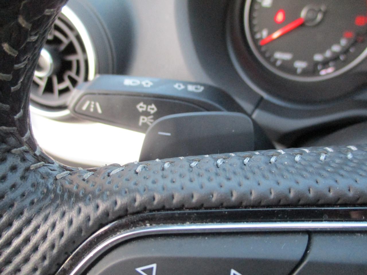 Audi Q2 35 TDI quattro S tronic S- line FULL!! 2020