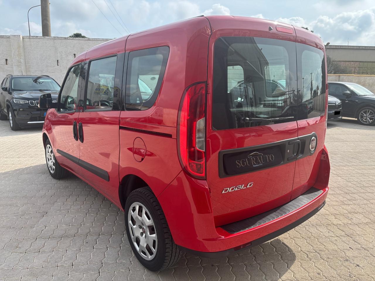 FIAT DOBLO 1.4 FIRE 16V 95CV EASY 2017