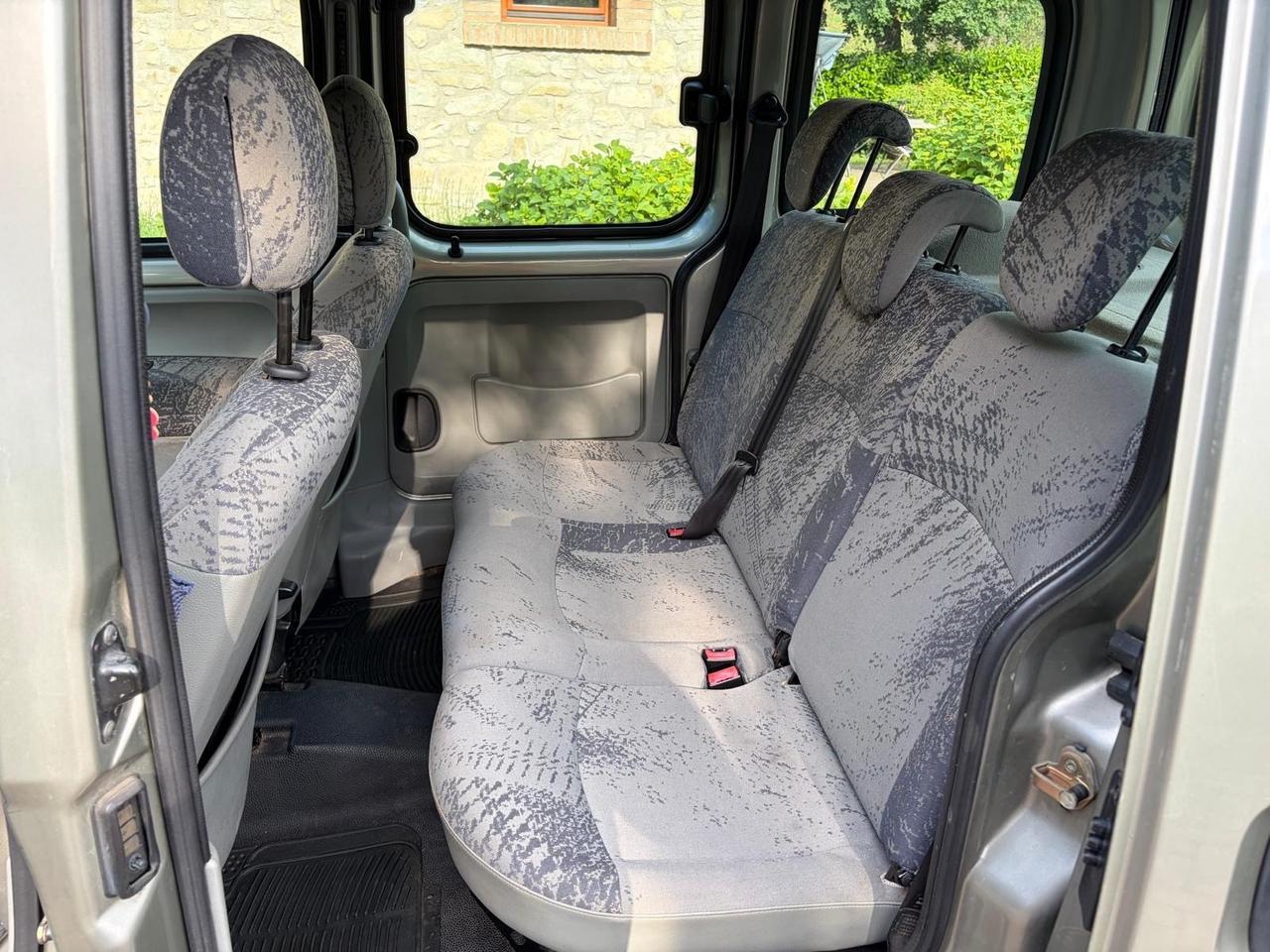 Renault Kangoo 1.9 dCi 4x4 5p. Privilège