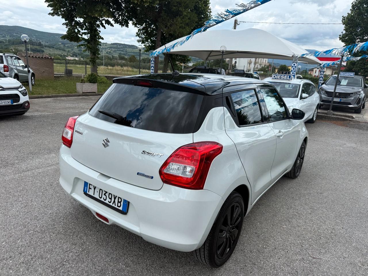 " DA VETRINA " Suzuki Swift 1.2 Hybrid Cool
