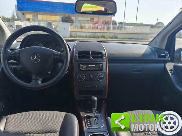 MERCEDES-BENZ A 180 CDI ELEGANCE