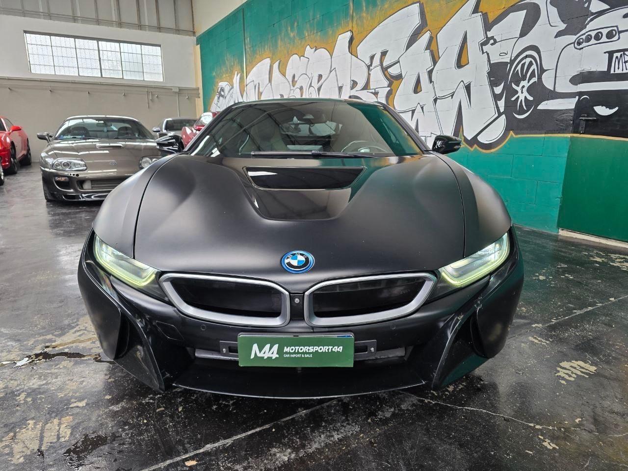 BMW i8 Protonic Frozen Black Edition