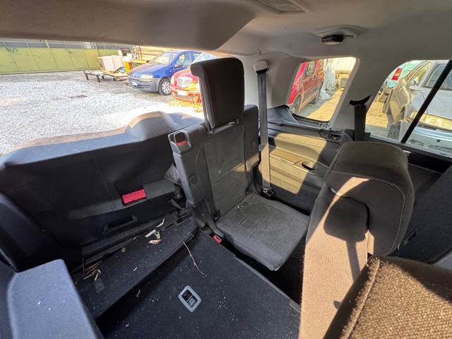 VOLKSWAGEN Touran 1.5 TSI ACT DSG EVO Executive BlueMotion INC.
