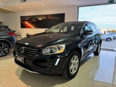 VOLVO - XC60 - 2.4 D4 AWD Geartronic Momentum solo 90.000km