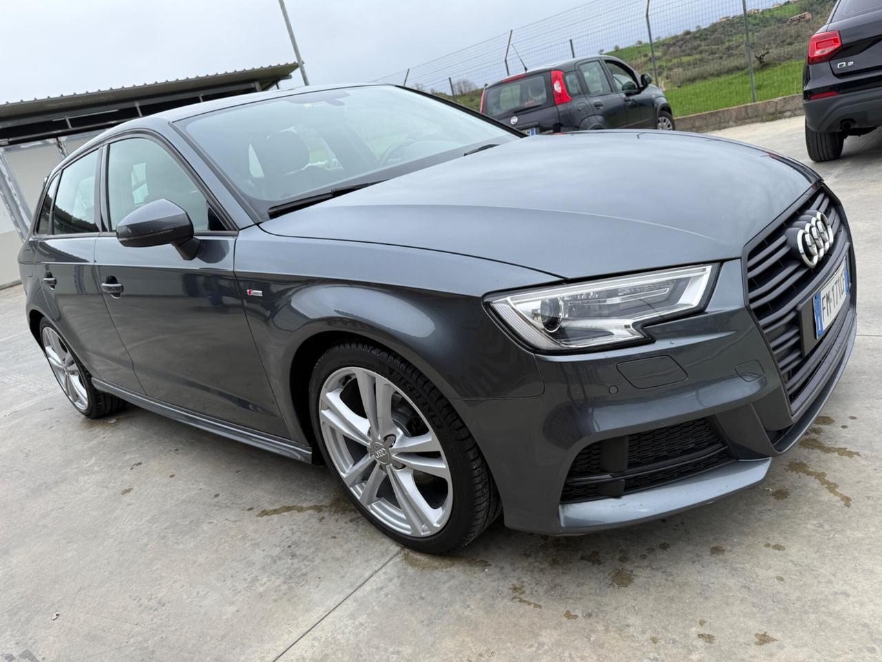 Audi A3 SPB 2.0 TDI S tronic S Line virtual