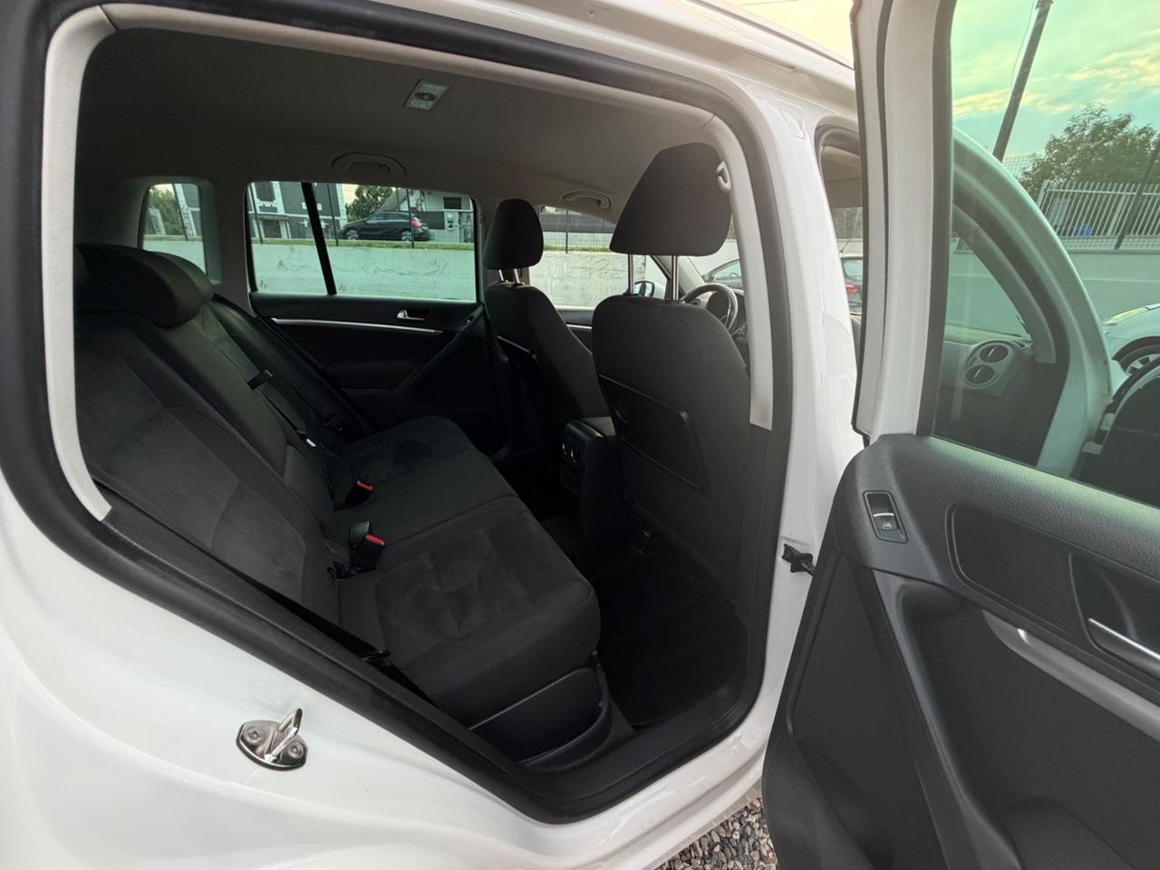 Volkswagen Tiguan 2.0 TDI 140 CV 4MOTION Sport & Style