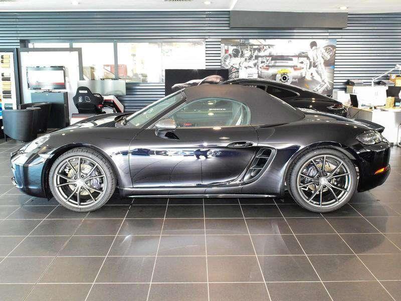 PORSCHE 718 Boxster T