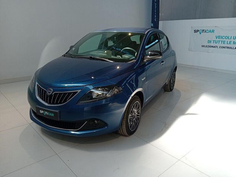 Lancia Ypsilon 1.0 FireFly 5 porte S&S Hybrid Gold