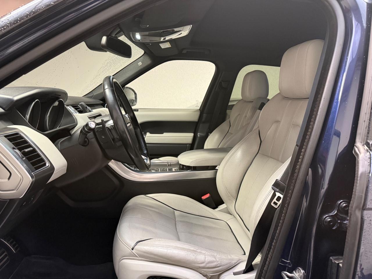 Land Rover Range Sport 3.0 TDV6 HSE