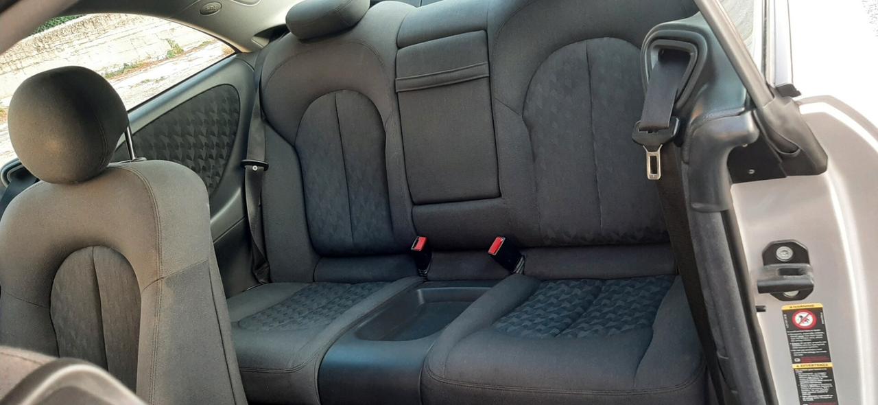 Mercedes-benz CLK 270 CDI cat Elegance