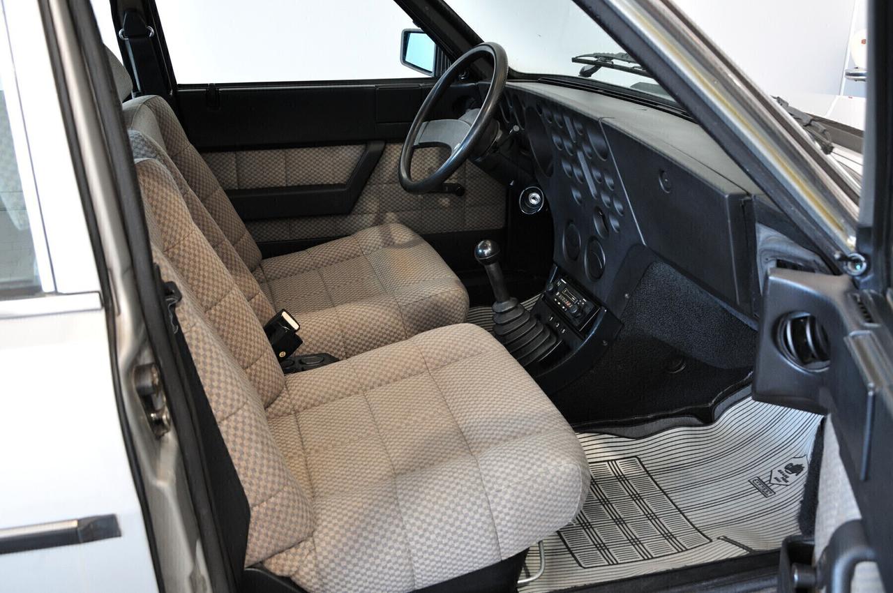 Lancia Trevi 1.6 CRS tetto apribile