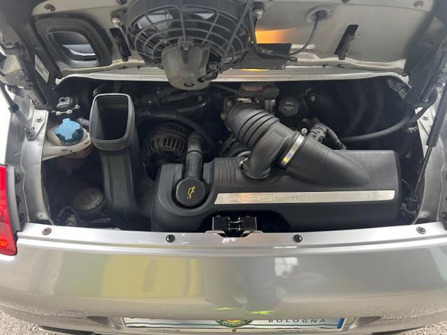 PORSCHE 911 Carrera Coupé