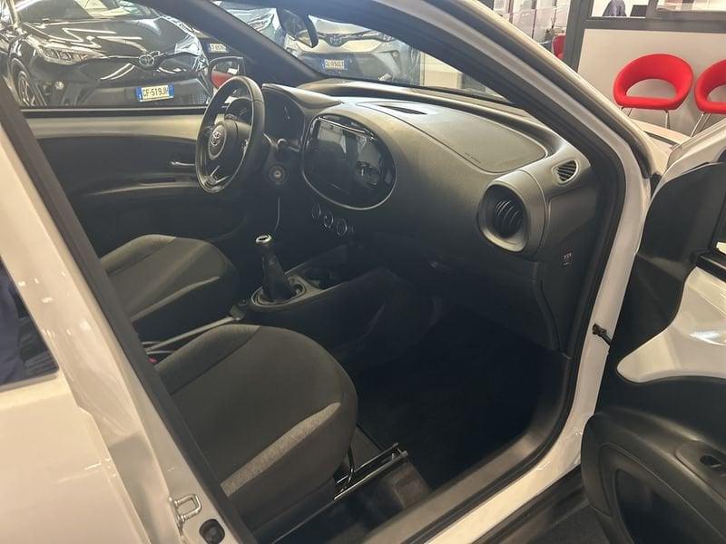 Toyota Aygo X Aygo X 1.0 VVT-i 72 CV 5 porte Active