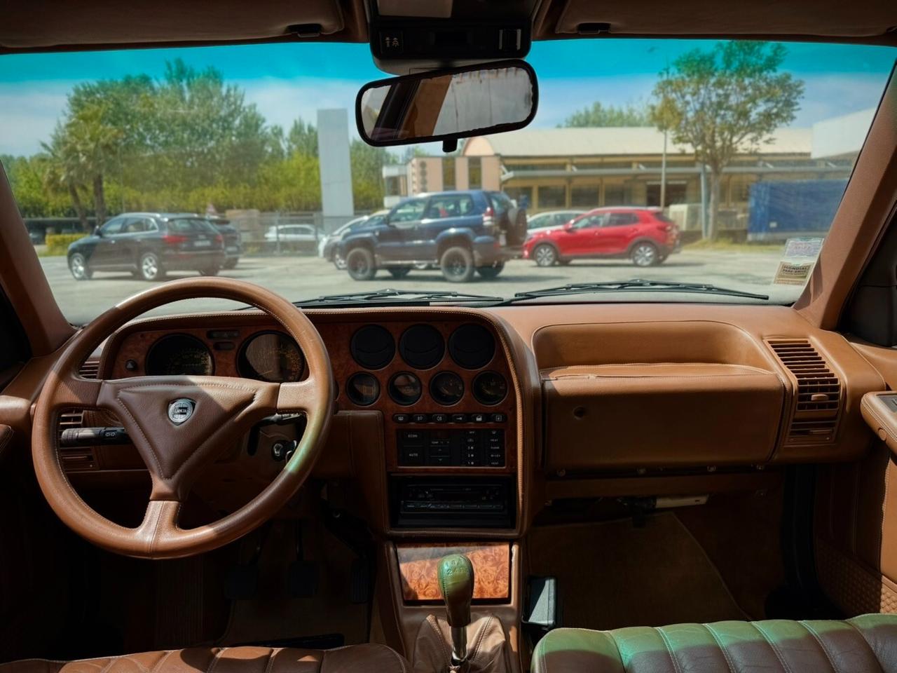 Lancia Thema Ferrari 8:32 V8