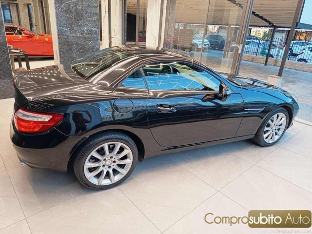 MERCEDES-BENZ SLK 200 CGI Edition1