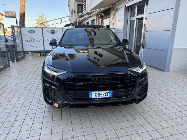 AUDI Q8 50 3.0 tdi S-line quattro Tetto cerchi 22