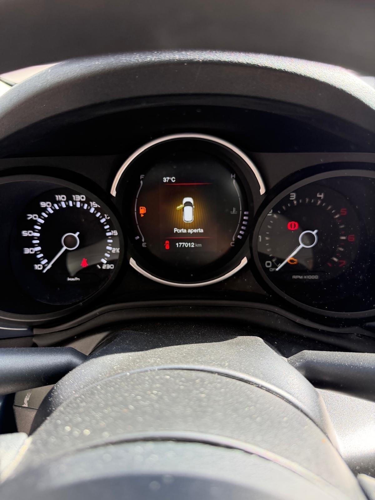 Fiat 500L 1.6 MJT 120CV