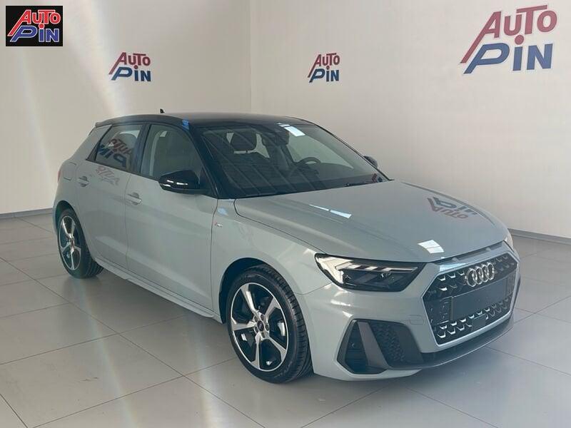 Audi A1 Sportback 30 TFSI S tronic S line edition *Grigio freccia