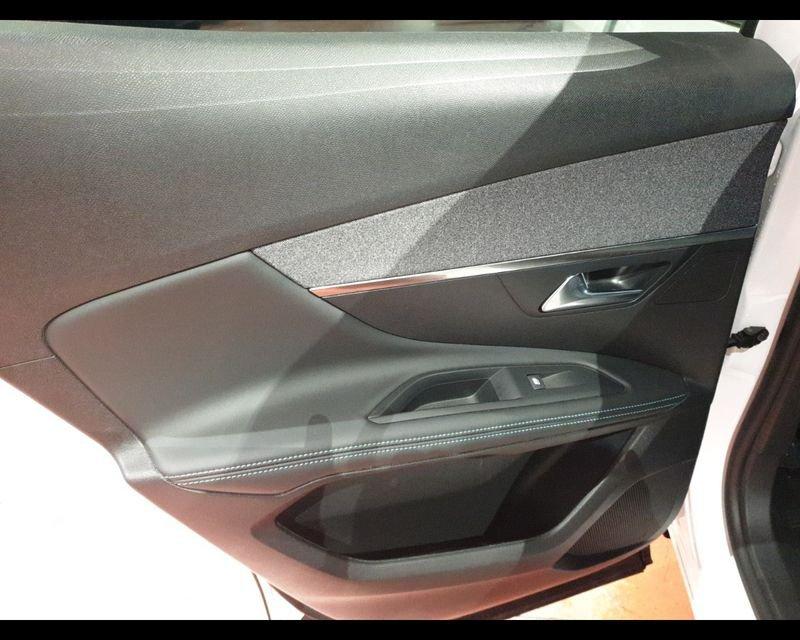 Peugeot 3008 2ª serie BlueHDi 130 S&S EAT8 Allure Pack