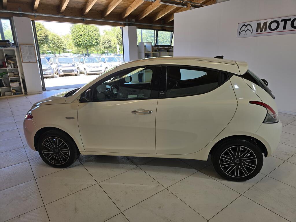 Lancia Ypsilon 5 Porte 1.0 FireFly Hybrid Gold