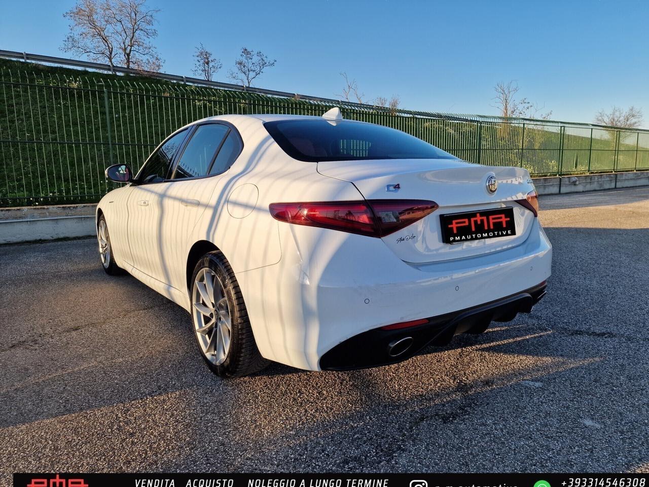 Alfa Romeo Giulia 2.2 Turbodiesel 210 CV AT8 AWD Q