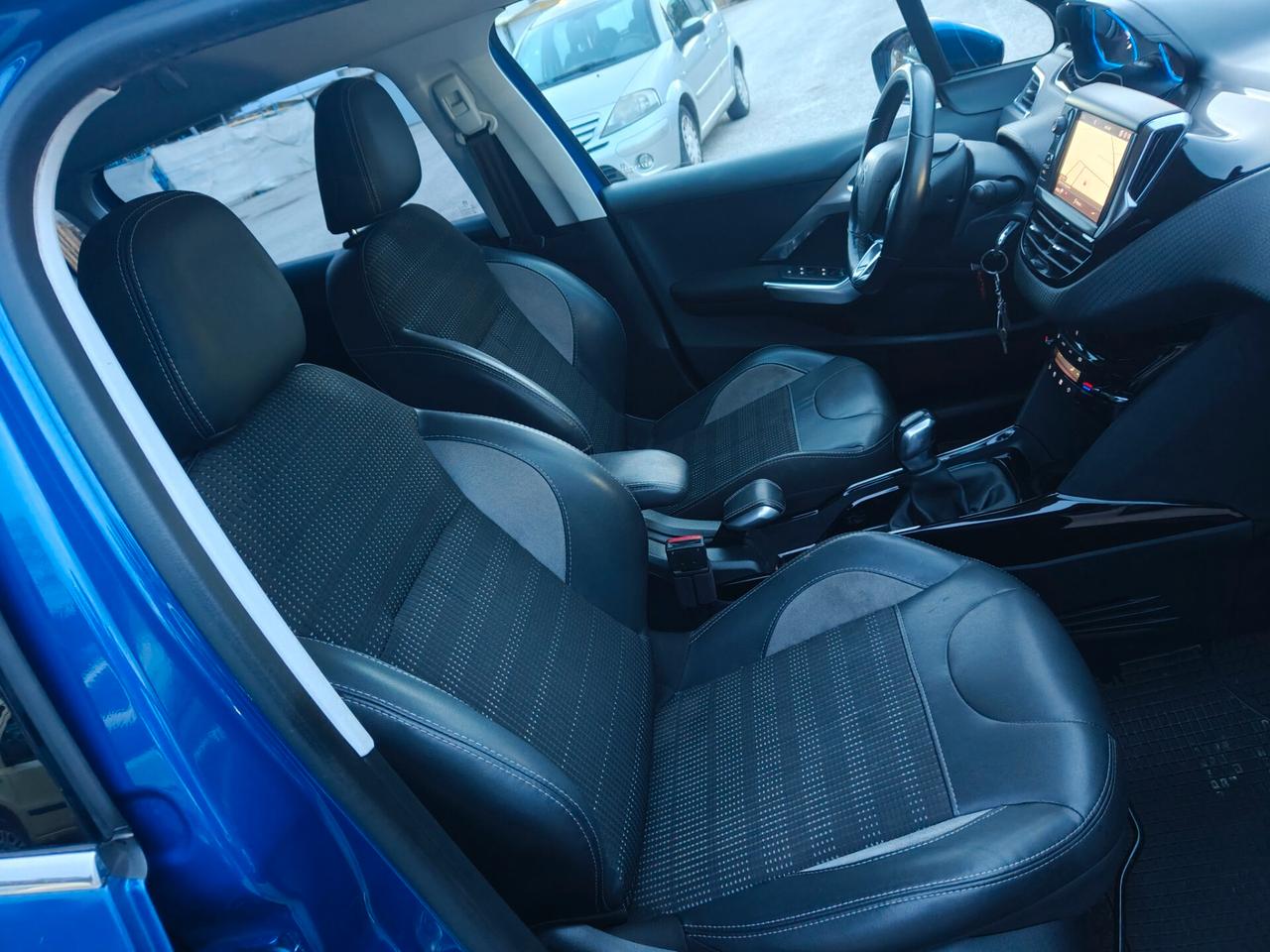 Peugeot 2008 1.5 BlueHDi 100cv S&S Allure