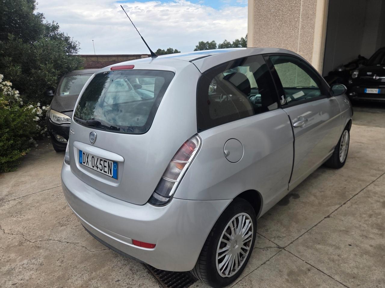 Lancia Ypsilon 1.3 MJT 90 CV Tetto Apribile 2009