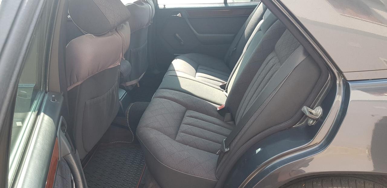 Mercedes-benz E 200 E 200 cat Avantgarde